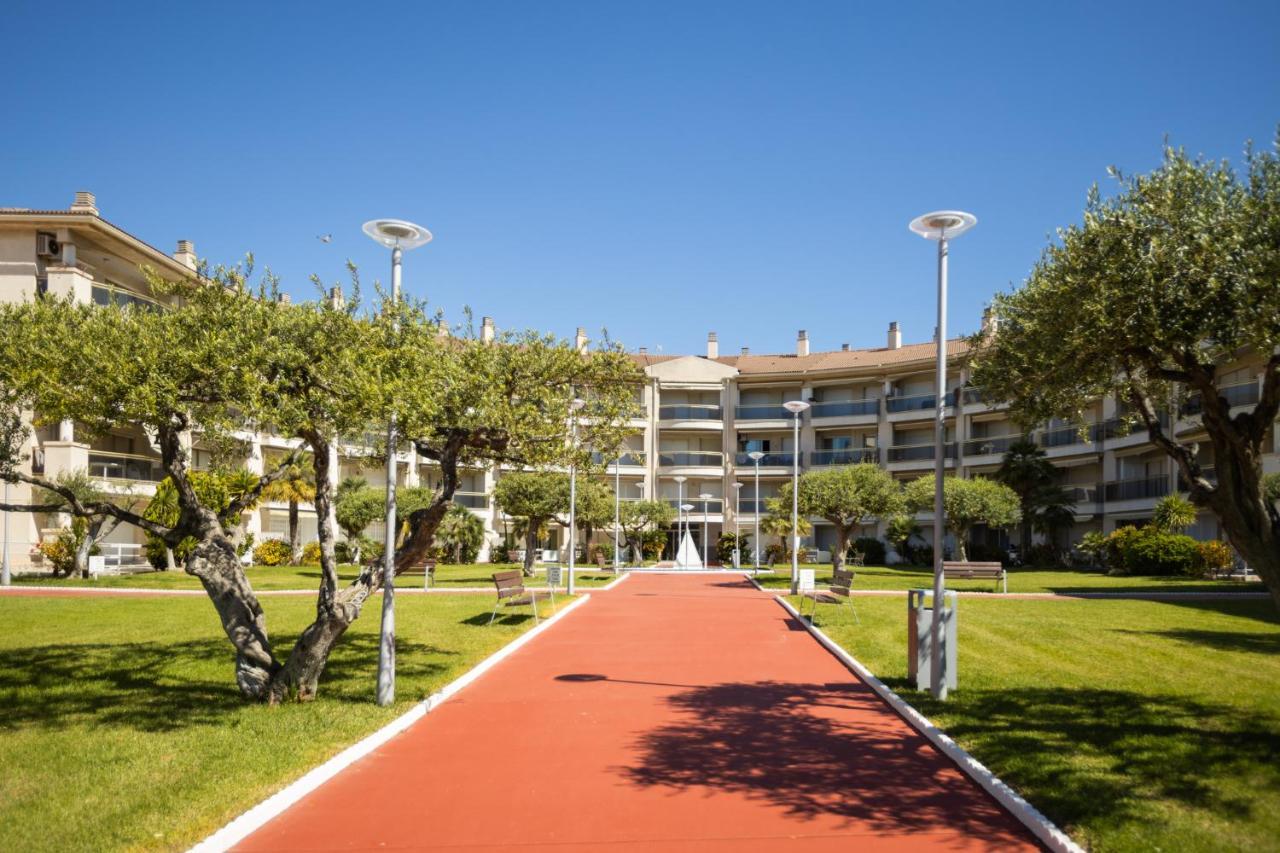 坎布里尔斯Carrer Golf De Sant Jordi, 2 A公寓 外观 照片